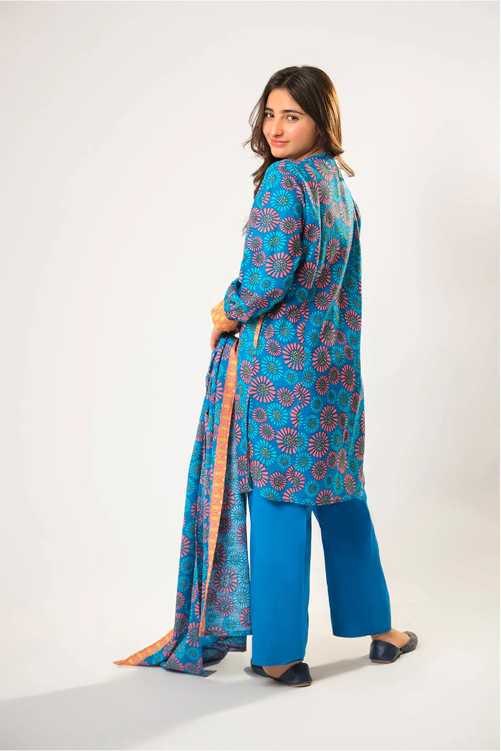 Girls winter clothes | Blue & Multicolor | Casual 3 Piece Suit | Cotton Khaddar Printed
